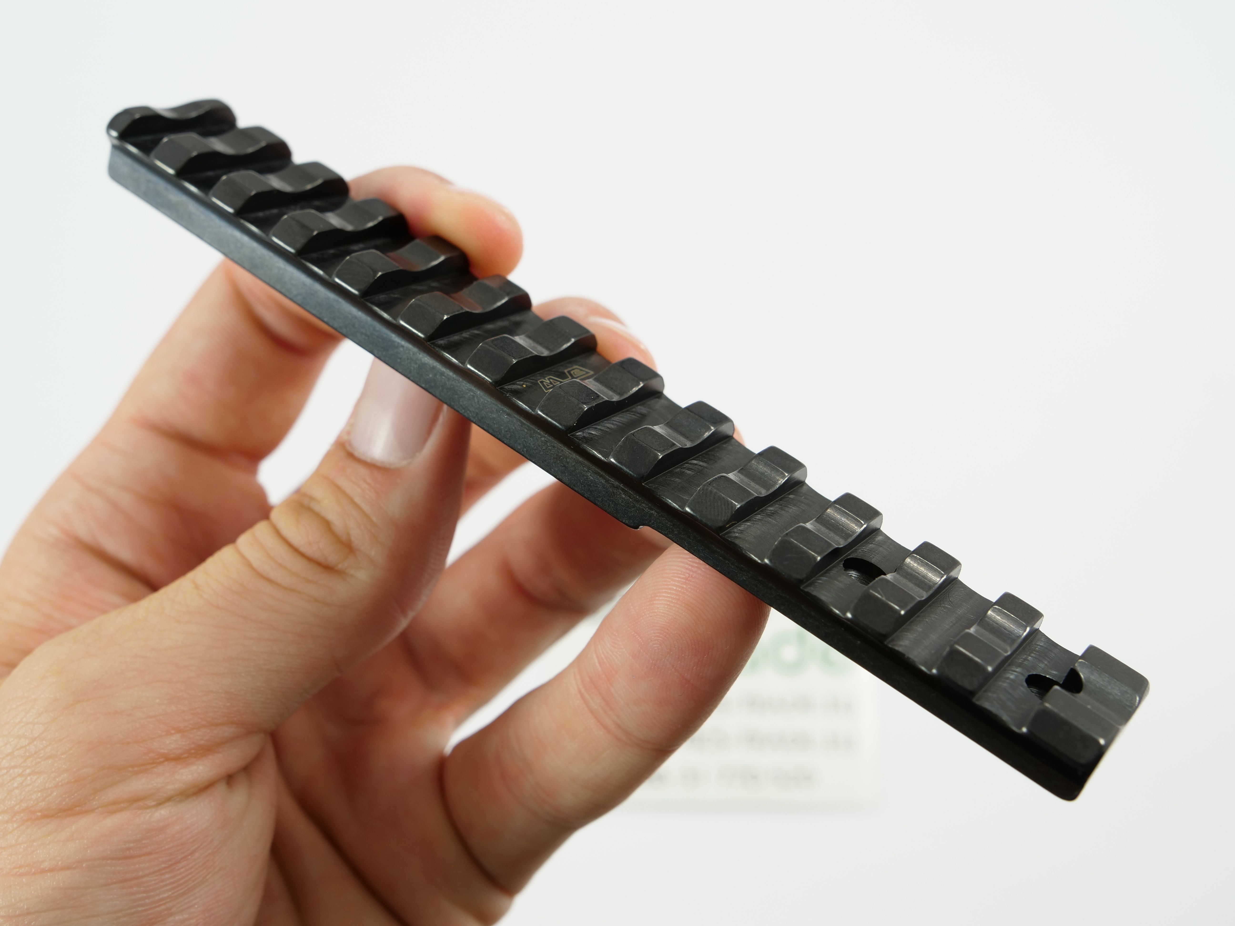 Picatinny rail for SIG Sauer SSG 3000